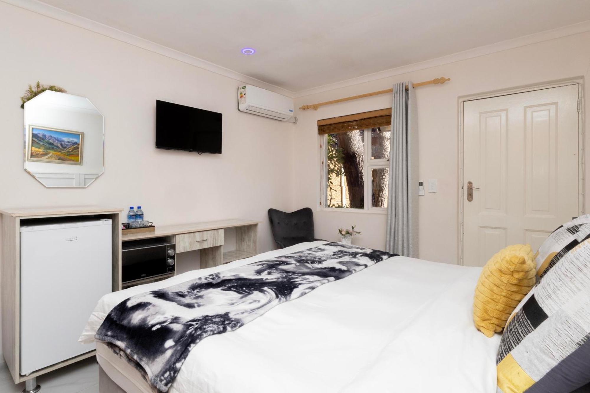 Serena 1 Guest house *